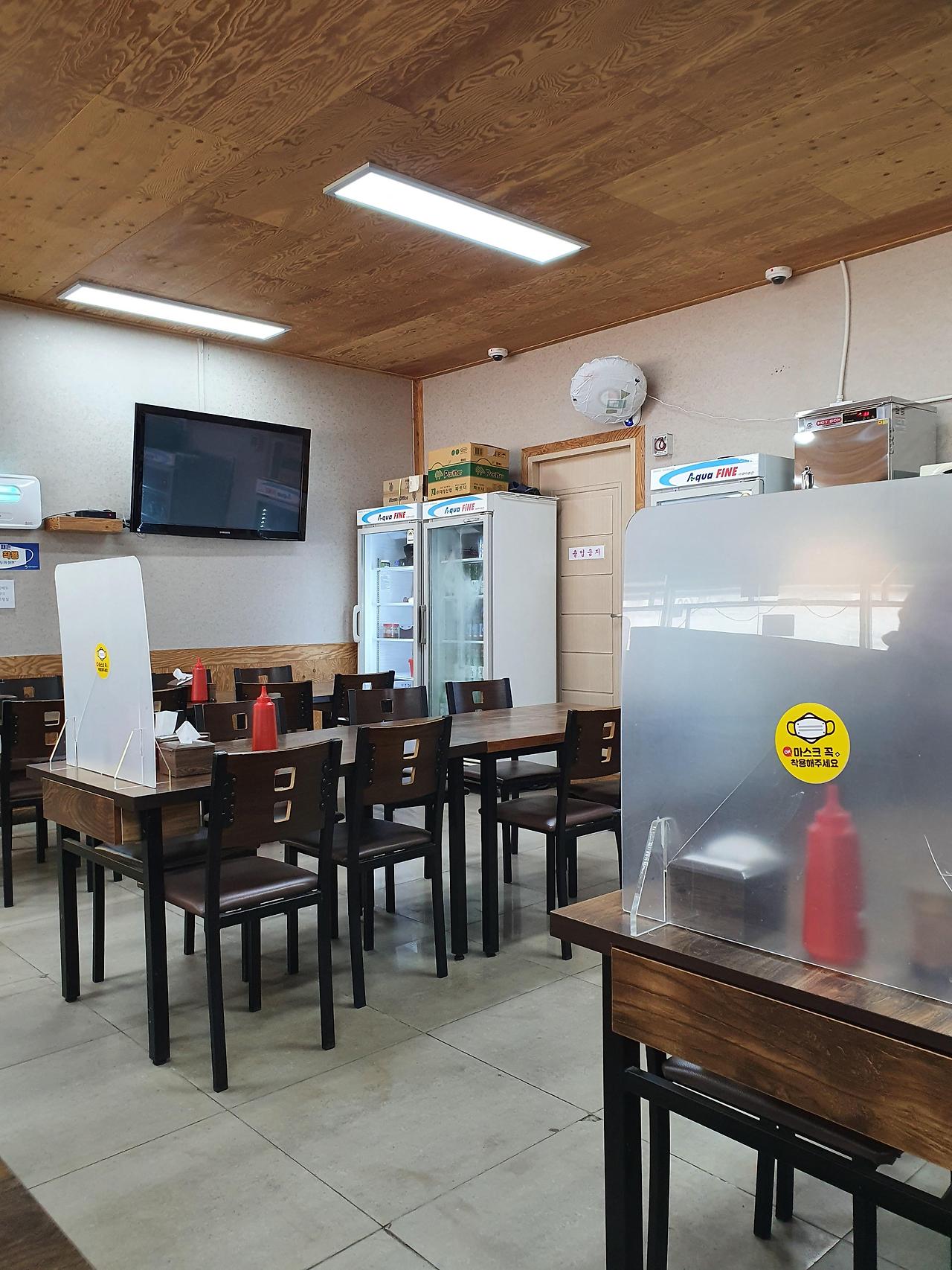 인천 황해해물칼국수 2호점 5 ywAAAAAAQABAAACAUwAOw==