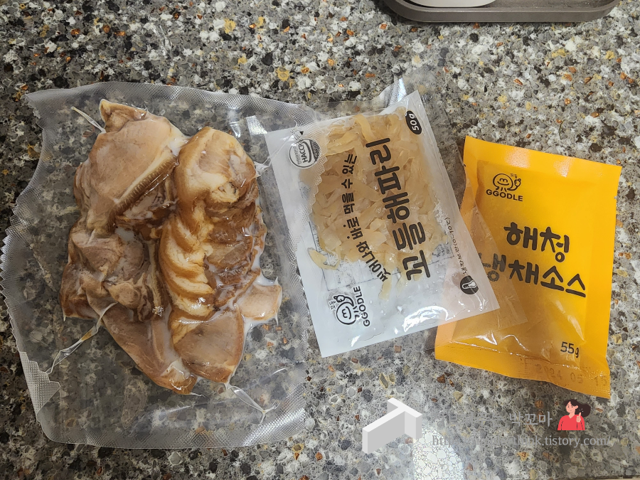 부산식 냉채족발 팔도한끼 미식여행 CU편의점 간단 술안주 추천템 4 ywAAAAAAQABAAACAUwAOw==