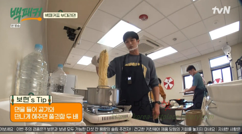 백패커표 부대라면 레시피 - 백종원 부대찌개 + 라면 한식 분식 요리 10 ywAAAAAAQABAAACAUwAOw==