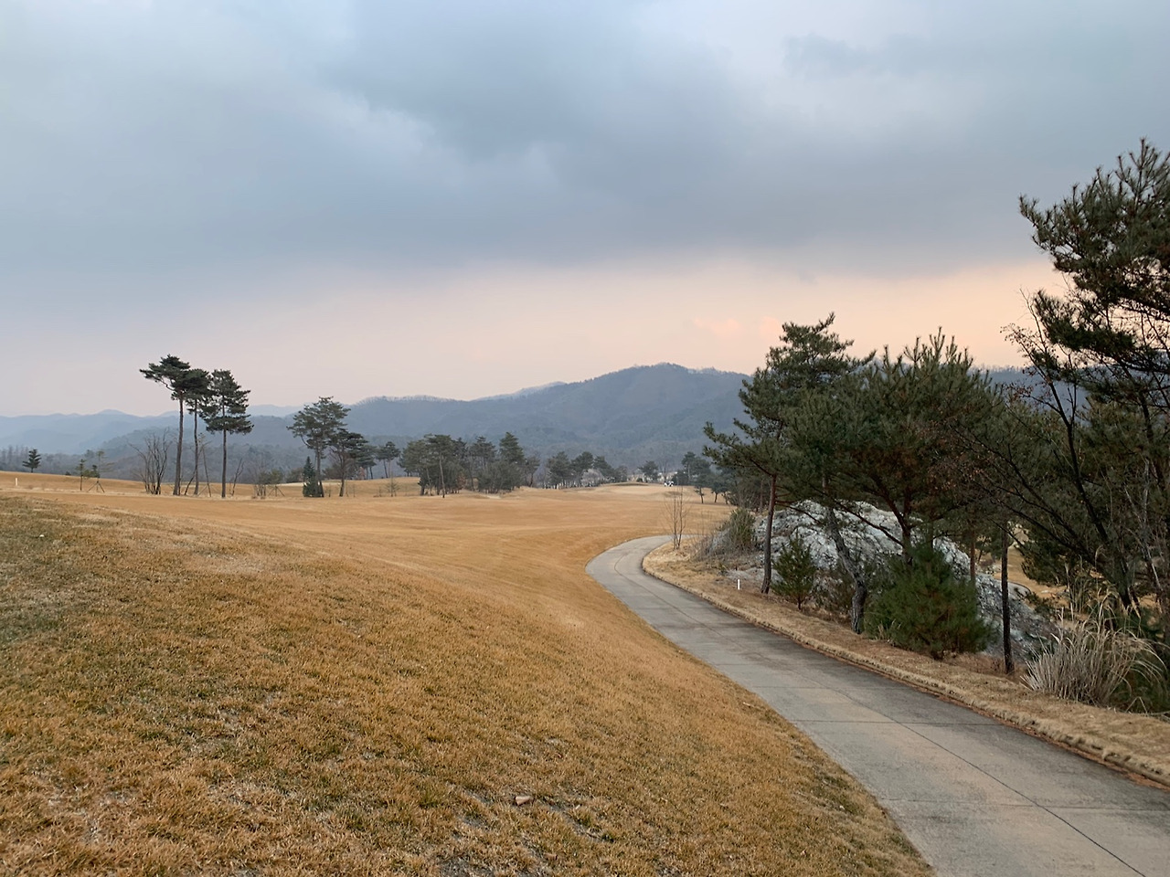 KPGA 2022시즌 개막전이 열리는 라비에벨CC 올드코스 라운드 후기 27 ywAAAAAAQABAAACAUwAOw==