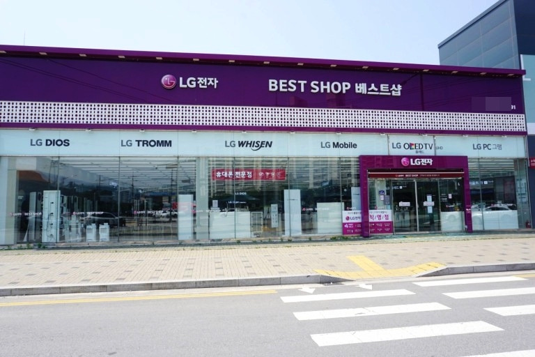 LG-애플 동맹에 비상 걸린 삼성 "갤럭시만 문제 아냐" 4 ywAAAAAAQABAAACAUwAOw==