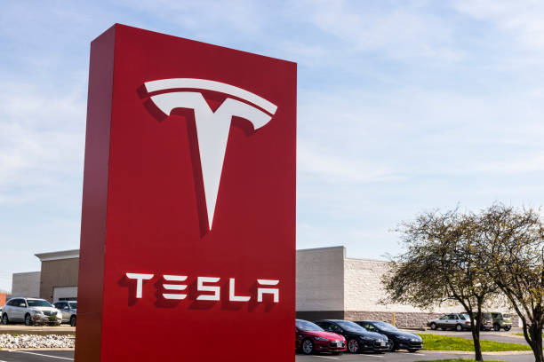 테슬라(Tesla)의 선제적 접근 방식: 안전 문제에 대한 Model Y 차량의 자발적 리콜 3 애널리스트 분석 및 테슬라(TSLA) 주식 전망