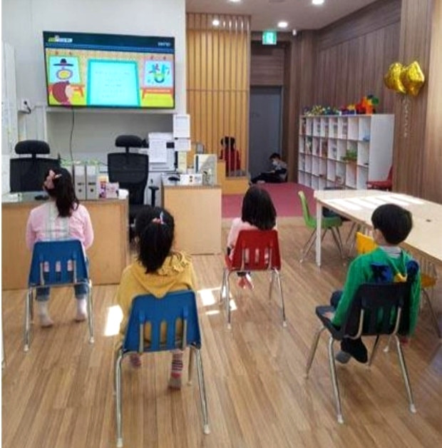 거리두기 4단계로 올리면 어떻게 되나..퇴근 후 '3인 금지' 2 ywAAAAAAQABAAACAUwAOw==