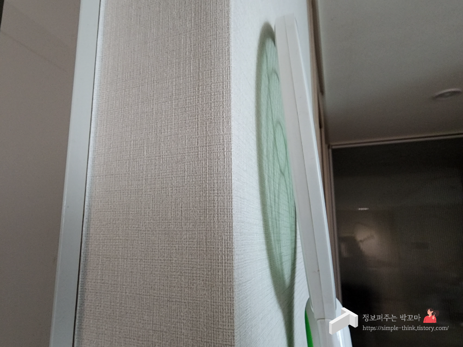 포충기 기능 겸용 스팔라 해충 모기퇴치기 실제 사용 장단점 솔직리뷰 10 ywAAAAAAQABAAACAUwAOw==