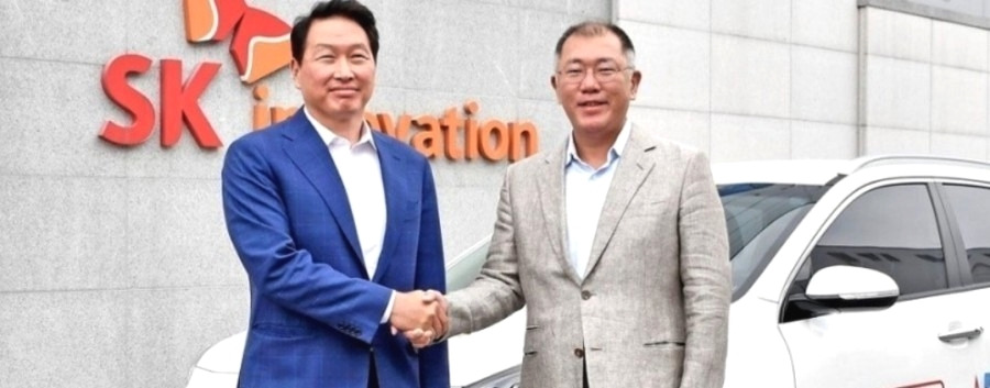 "하이닉스 인수, 국가 경제 위한 것"..최태원의 선견지명에 웃는 SK 4 ywAAAAAAQABAAACAUwAOw==