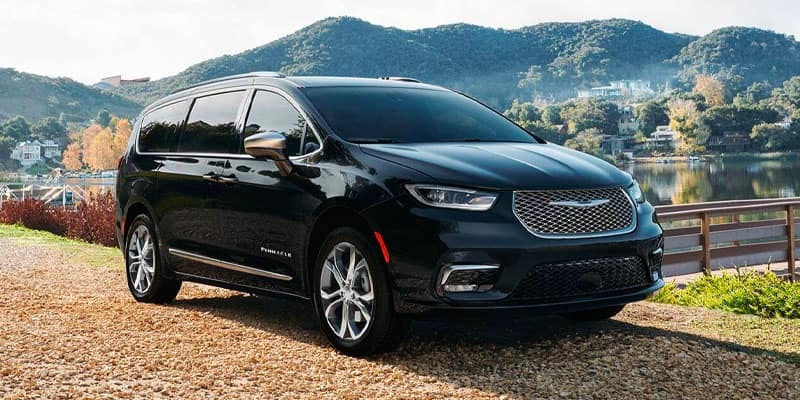 2021-chrysler-pacifica-hybrid-touring-l-369-tax