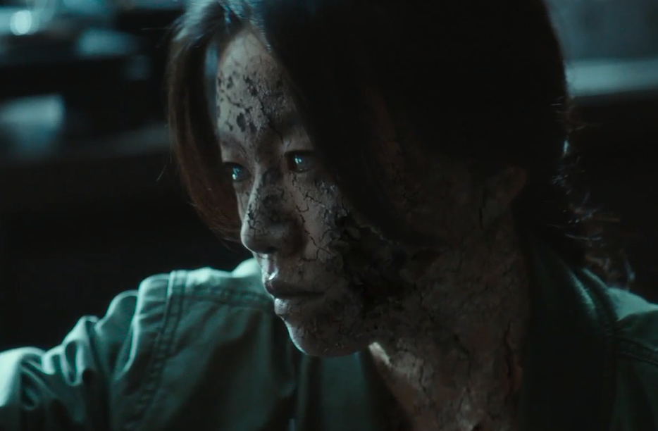 변미영은 자신의 책임을 벗기 위해 아버지 변회장을 독살한다.