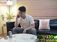 남친 전화오는데 떡치느라 바쁜 여친