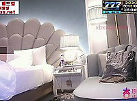 얼마전 데리고 온 여자 노예