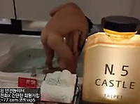 세라복 입혀놓고 더 꼴리는 떡질