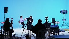 전문 촬영 장비와 스튜디오 스페셜 진행자까지의 아이콘