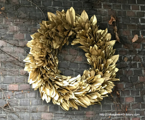 How to Make a Gold Magnolia Wreath!