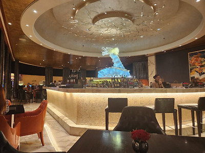 f9de6ea6f57472a2c18157649c3f42f2005d4e33