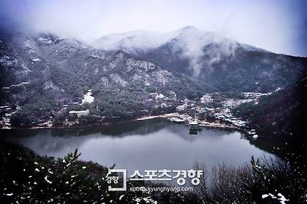 산정호수