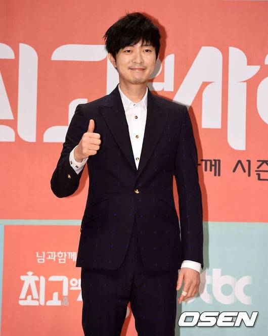 [가수 윤건. 사진: OSEN]