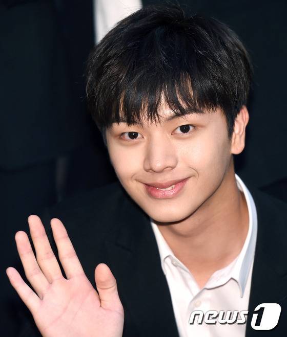 비투비 육성재가 '인기가요' 새 MC로 발탁됐다. © News1스타 권현진 기자