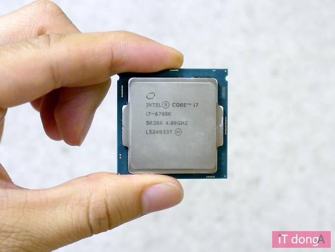 인텔 코어 i7-6700K 스카이레이크