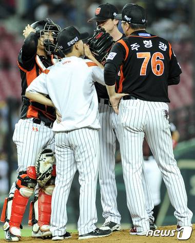 주형광 롯데 투수코치. /뉴스1 © News1 황희규 기자