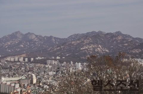 [헬스조선]산 아래 경치