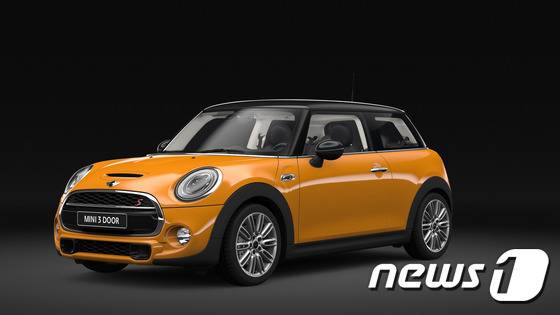 2016년형 미니쿠퍼 3도어 모델© News1