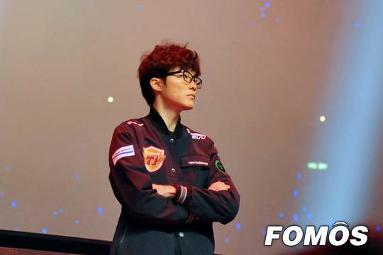 "괜찮았나요?" 구르기 퍼포먼스로 결승전 현장을 후끈 달군 이상혁.