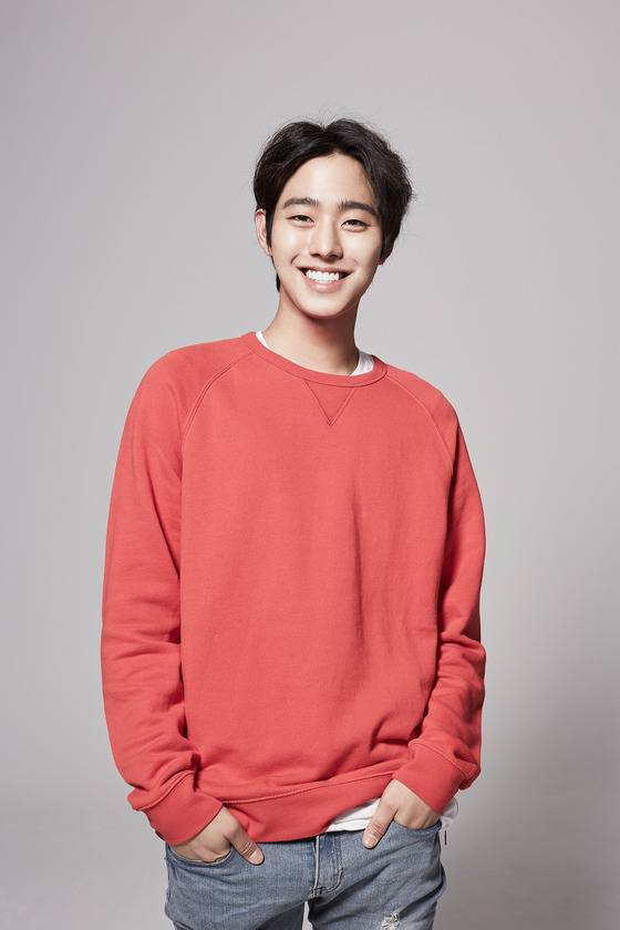 배우 안효섭이 최근 진행된 인터뷰에서 MBC 단막극 '퐁당퐁당 러브' 출연 소감을 밝혔다. © News1star / 스타하우스 엔터테인먼트