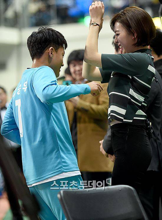 이승우, 정지원