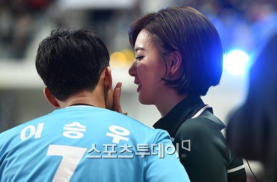 이승우, 정지원