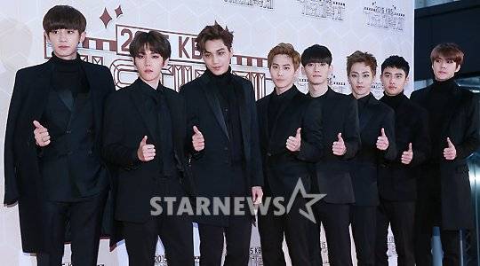[★포토]엑소, '올블랙 시크남'