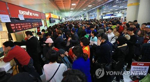 다시 시작된 '집에 가기' 전쟁 <<연합뉴스 자료사진>>