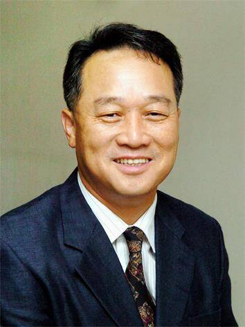 황진선 가톨릭언론인협의회 회장.