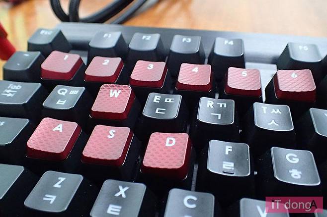 FPS 전용 키보드