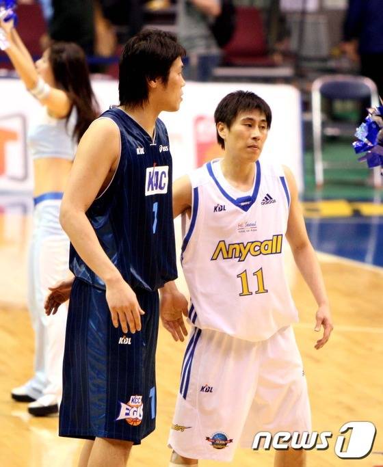 현역 시절의 서장훈과 이상민. (KBL 제공) © News1