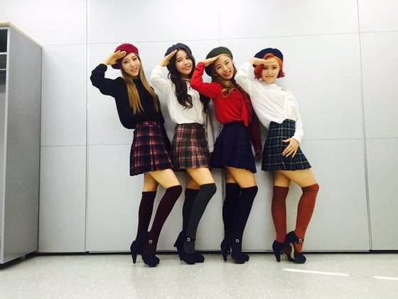 마마무가 단체 사진을 공개했다. © News1star / 마마무 SNS
