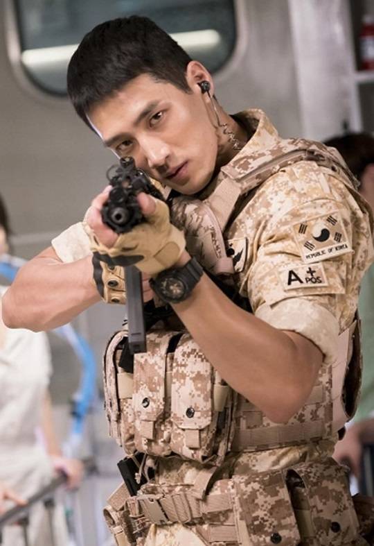 태양의 후예 안보현