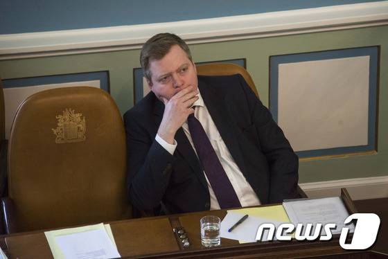 시그뮌뒤르 다비드 귄뢰이그손 아이슬란드 총리. © AFP=뉴스1