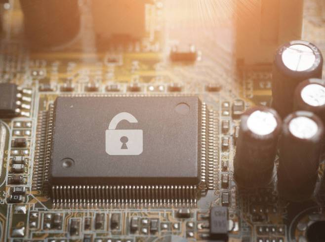 CMOS-BIOS 접근제한 보안 관심이 높아졌다. ⓒ게티이미지뱅크