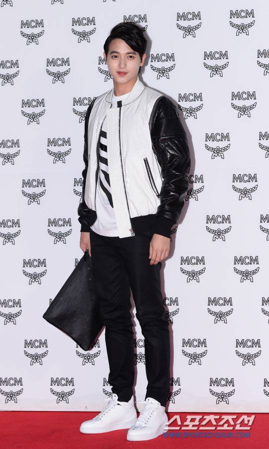 [포토] 지라유 '자리 빛내는 태국의 미남 스타'