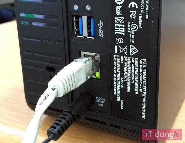 전원과 랜 케이블만 꽂으면 끝!