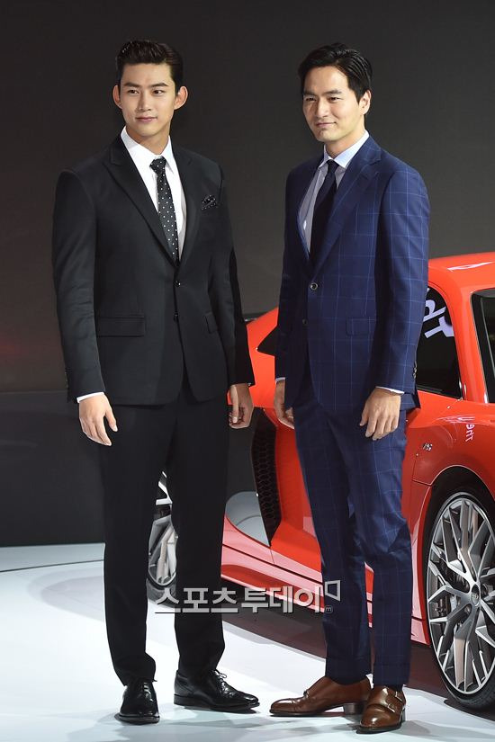 옥택연 이진욱