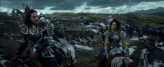 안두인 로서(왼쪽)와 가로나 / 사진='워크래프트:전쟁의 서막' 스틸컷