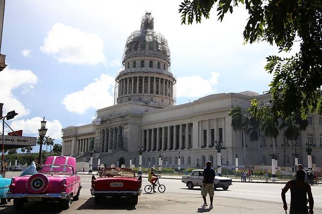 쿠바의 랜드마크 까피톨리오.