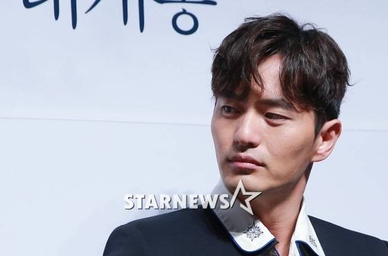 배우 이진욱 / 사진=스타뉴스