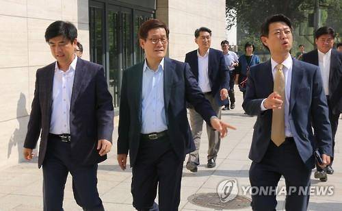 중국 사드 압박 속 야당 의원 방중