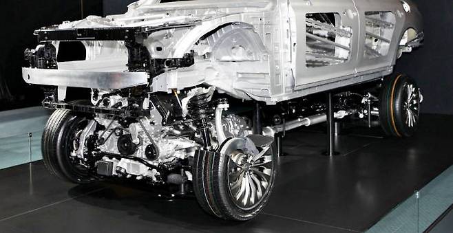 제네시스 EQ900 서스펜션