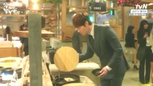 계절밥상이 등장한 TVN 드라마 ‘식샤를 합시다’ 캡처