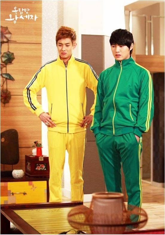 최우식은 ‘옥탑방 왕세자’에서 노란색 트레이닝 복을 입고 나와 웃음을 선사했다. SBS 제공