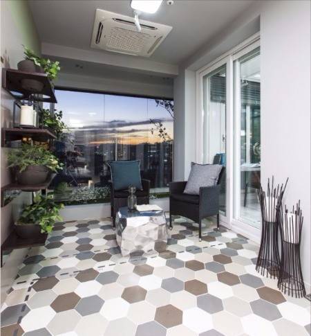 금강주택이 경기 남양주시 다산신도시 지금지구 B7블록에 짓는 ‘다산신도시 금강펜테리움 리버테라스Ⅱ’ 아파트 84㎡A 침실과 맞붙은 룸테라스. 금강주택  제공