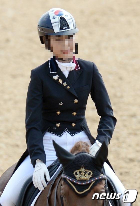 이광종 전 대한승마협회 감사가 비선실세로 지목된 최순실(60) 씨의 딸 정유라(20·사진) 씨에 대한 협회의 특혜 의혹을 제기했다.© News1 DB