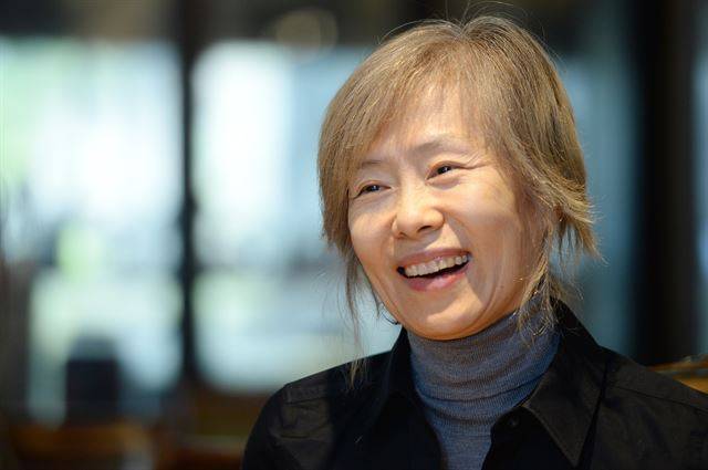 배우 예수정은 “배우라는 직업 자체보다 작품으로 관객과 소통하는 일을 더 행복하게 여긴다”고 했다. 최재명 인턴기자